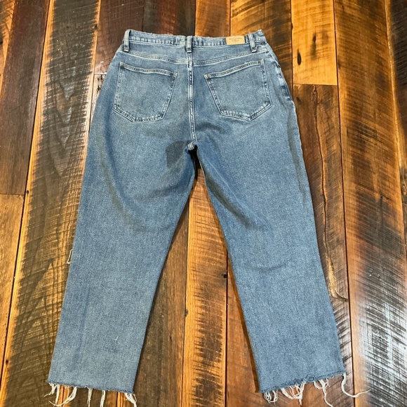 Abercrombie & Fitch 90s Straight Ultra High Rise Jeans – Curve Love – Size 31/12 - Picture 4 of 8